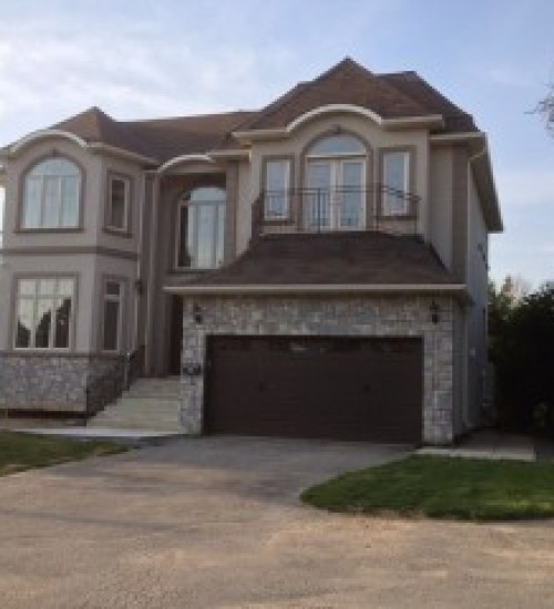 Bungalow Expansion: Scarborough\'s Five-Bedroom Comfort